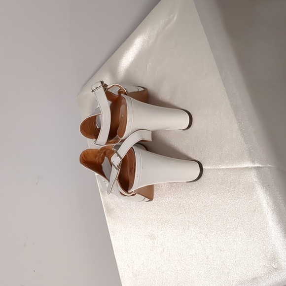 Casanova Fine Shoes Slingback Heel - Picture 4 of 8